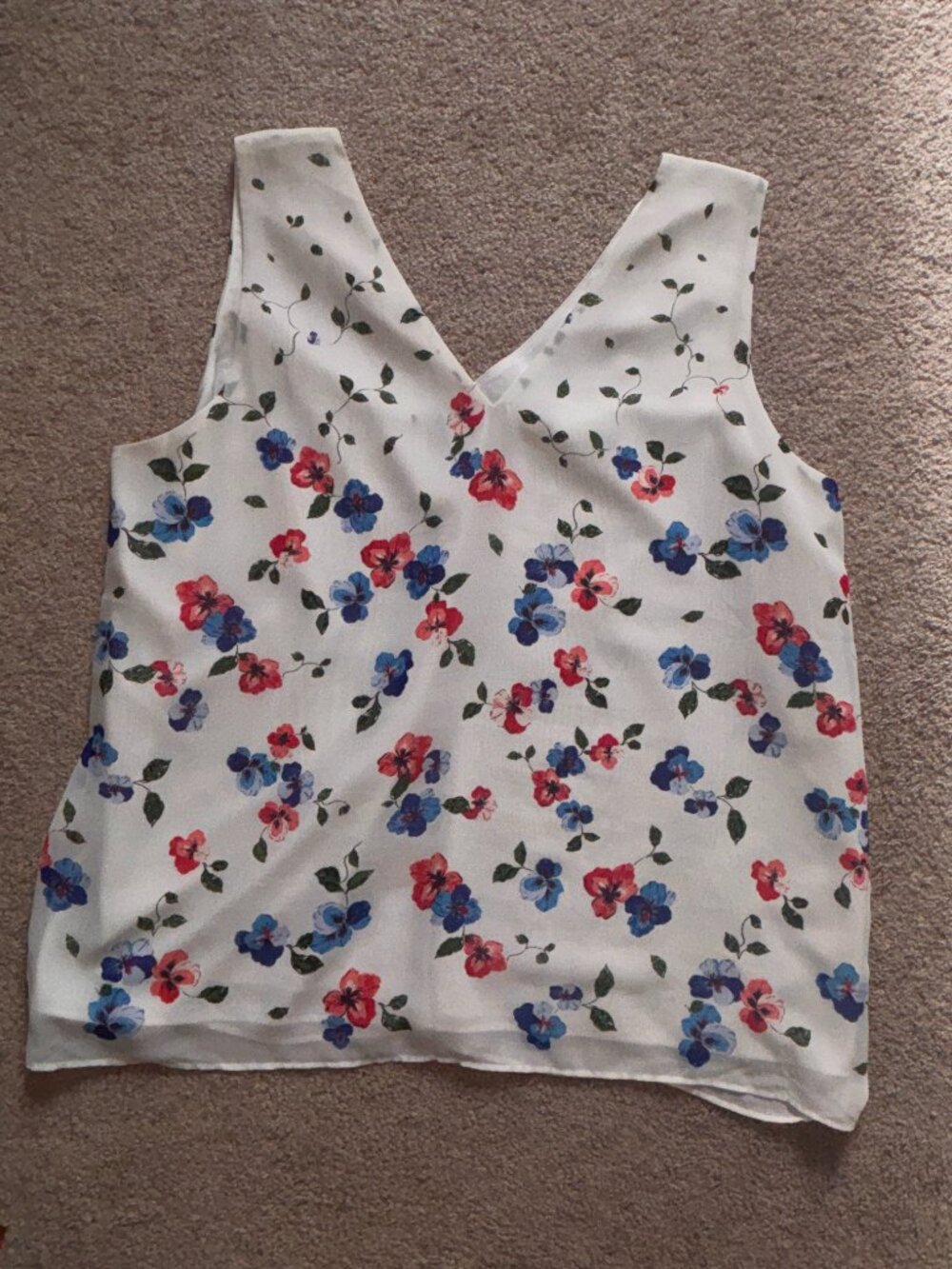 NWOT Ann Taylor Factory Sleeveless Top XL Red Blue Floral on White